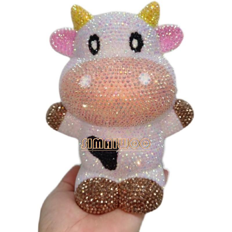 DIY Rhinestone Art Cow Doll To - Home Decor Exhibition บทวิจารณ์และราคา