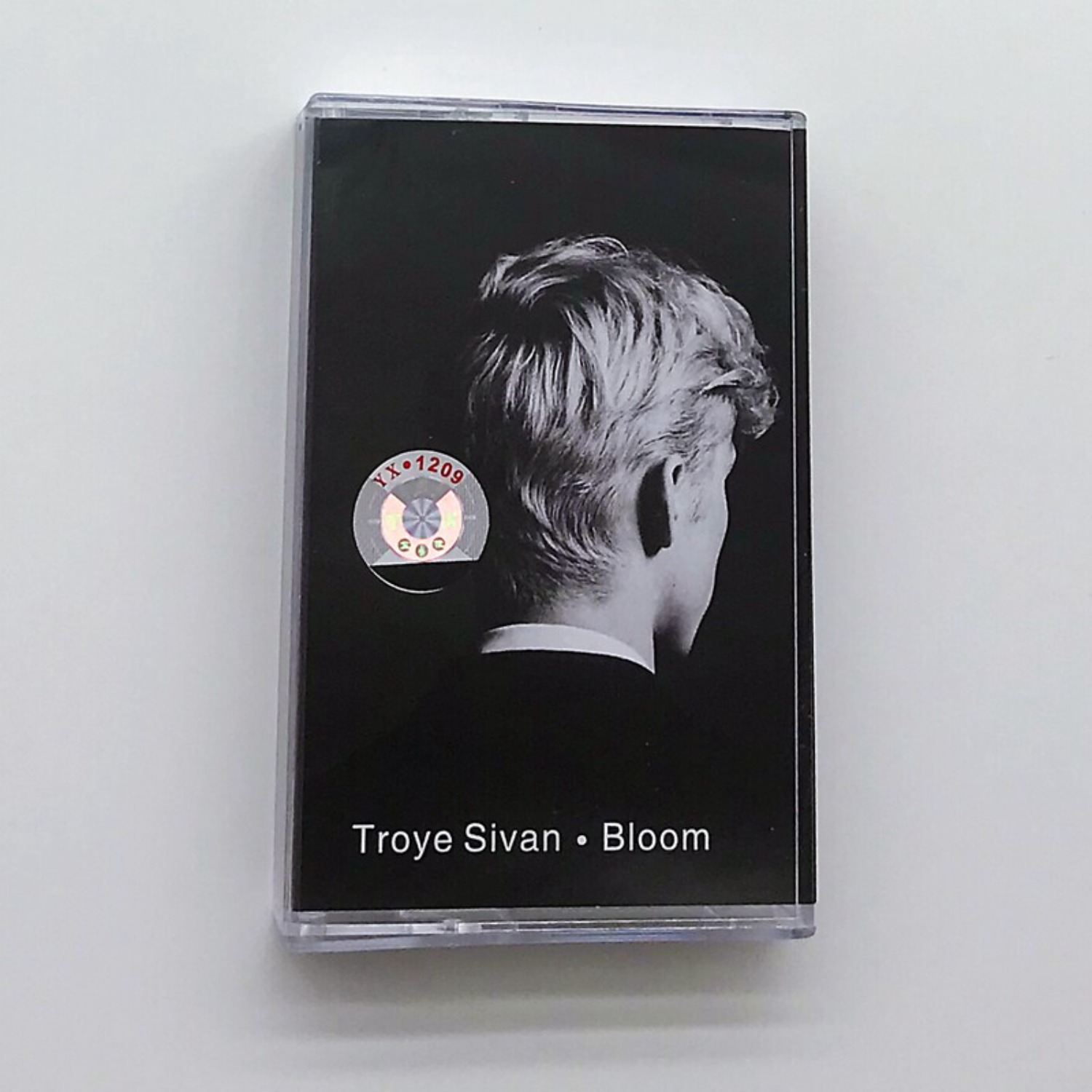 Rare Sealed Troye Sivan Bloom  - Home Decor Retro บทวิจารณ์และราคา
