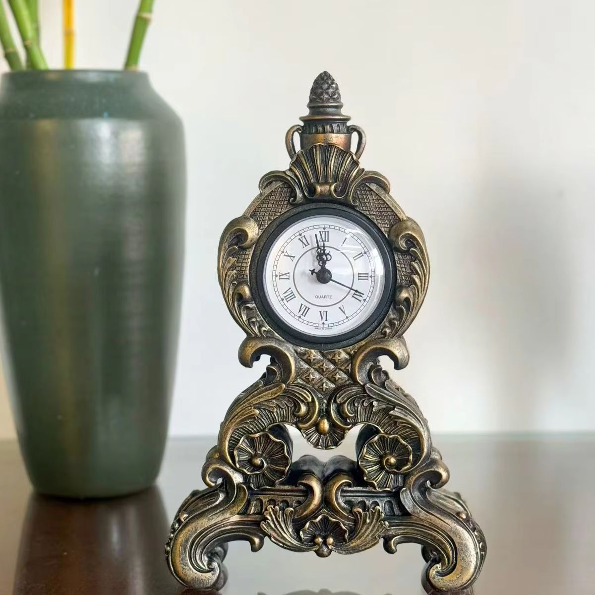 Classic Ticking Retro Resin Ta - Home Decor Living Room Ideas บทวิจารณ์และราคา